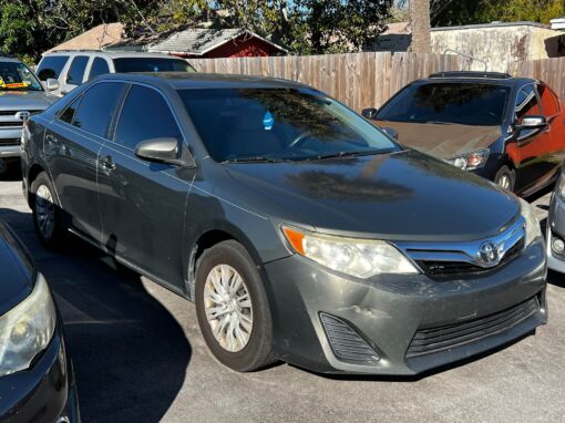 #58 2014 Toyota Camry LE