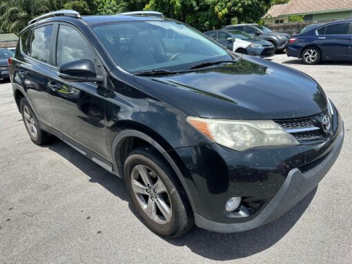 #25 2013 Toyota RAV4 XLE