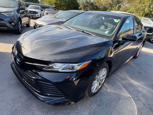 2018 Toyota Camry LE