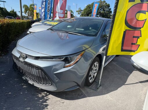 #32 2020 Toyota Corolla LE