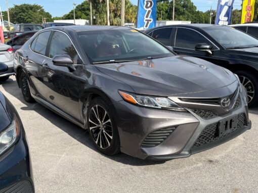 #41 2018 Toyota Camry SE