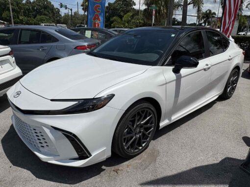 #08 2025 Toyota Camry XSE