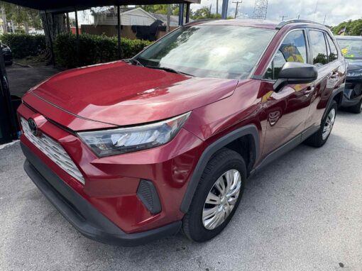 #48 2021 Toyota RAV4 LE 121606