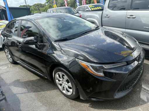 #18 2022 Toyota Corolla LE 334278