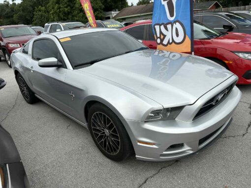 #54 2014 Ford Mustang V6 283012 *