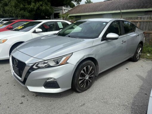 #73 2019 Nissan Altima 2.5 S 302491